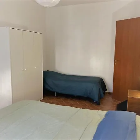 Al 1° Piano, Zona